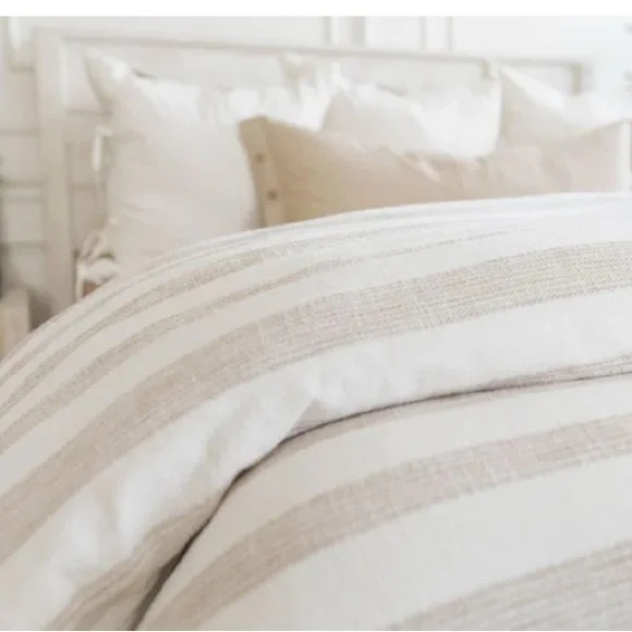 Beddys Hayden Full Size Duvet. Ivory & Hazelnut Striped. Woven Cotton. New. - Picture 5 of 12